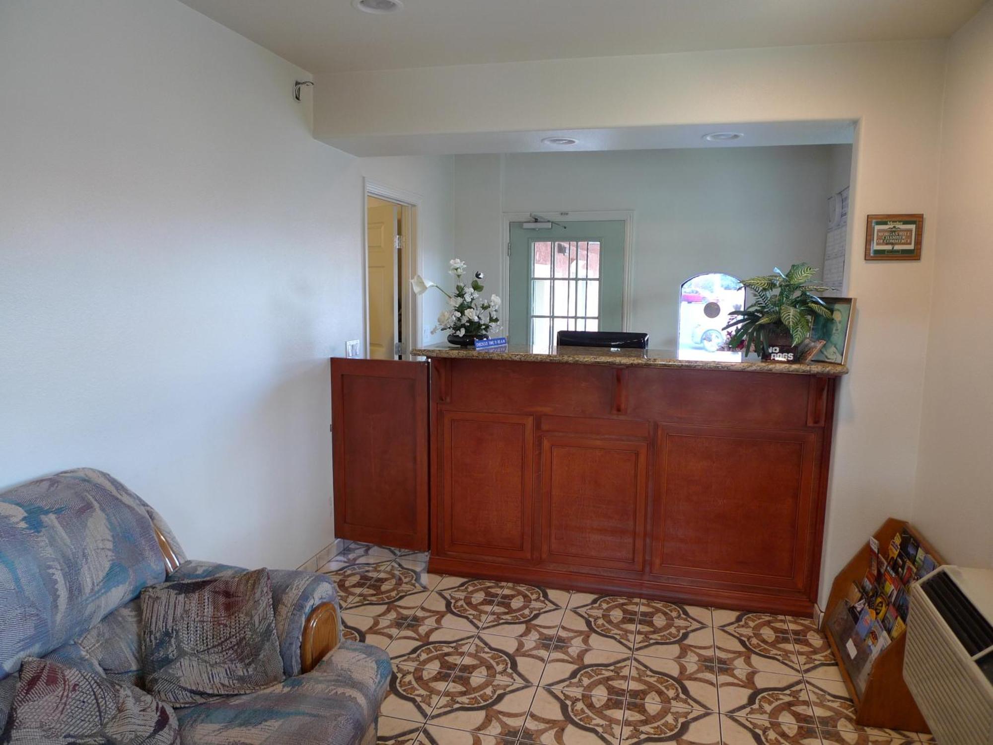 Budget Inn Morgan Hill Extérieur photo