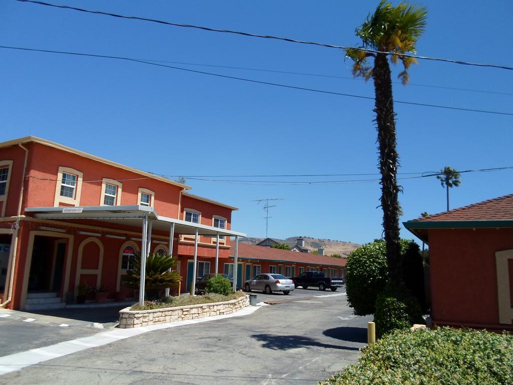 Budget Inn Morgan Hill Extérieur photo